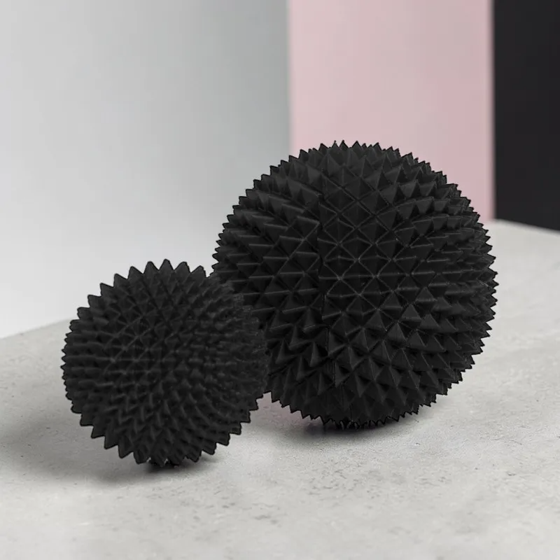 3.5cm / 6cm Spiky Sensory Twis - Spike Ball Game recension och pris