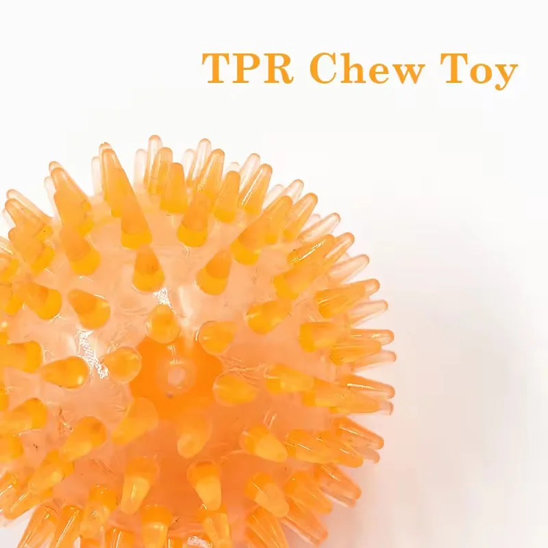 TPR Squeaky Spiked Dog Ball Ch - Spike Ball Game recension och pris